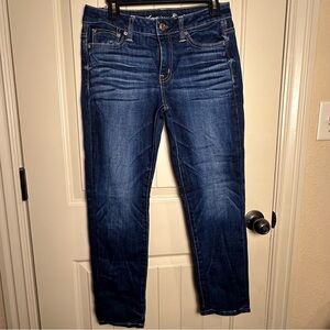 American Eagle Jeans Women's Sz. 2R Slouchy Stretch Cotton Blend 9" Rise